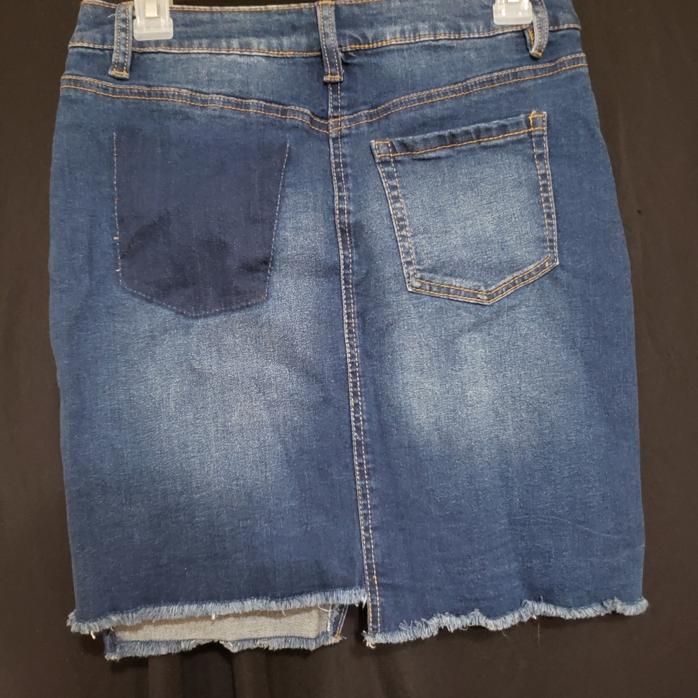 New with Tags Bongo Denim Skirt size 8 - Picture 4 of 4